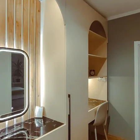 Frenjo Appartement *